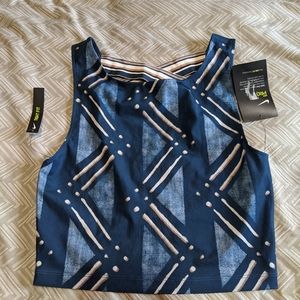 NWT Nike Crop